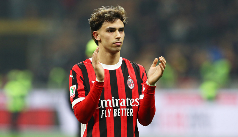 Benfica khó cứu vãn Joao Felix khỏi vực thẳm sự nghiệp