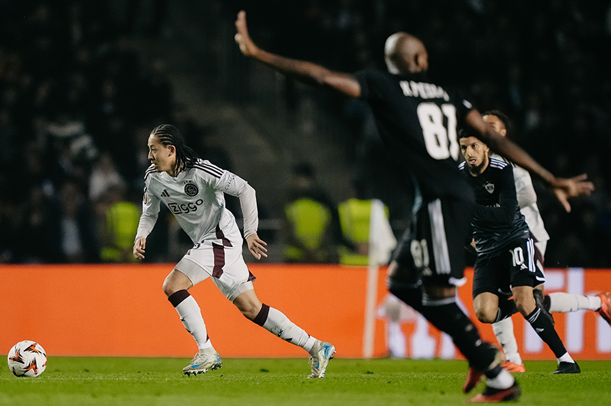 Nhận định soi kèo Qarabag vs Ajax lúc 0h45 ngày 11/12/2025