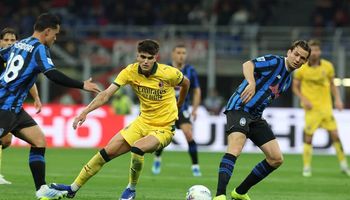 AC Milan vs Atalanta (01:45 – 11/05) | Xem lại trận đấu